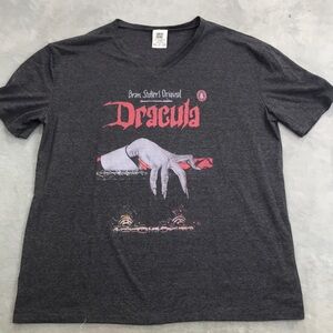 Dracula book cover Classic T-Shirt Dark Gray Size 2XL